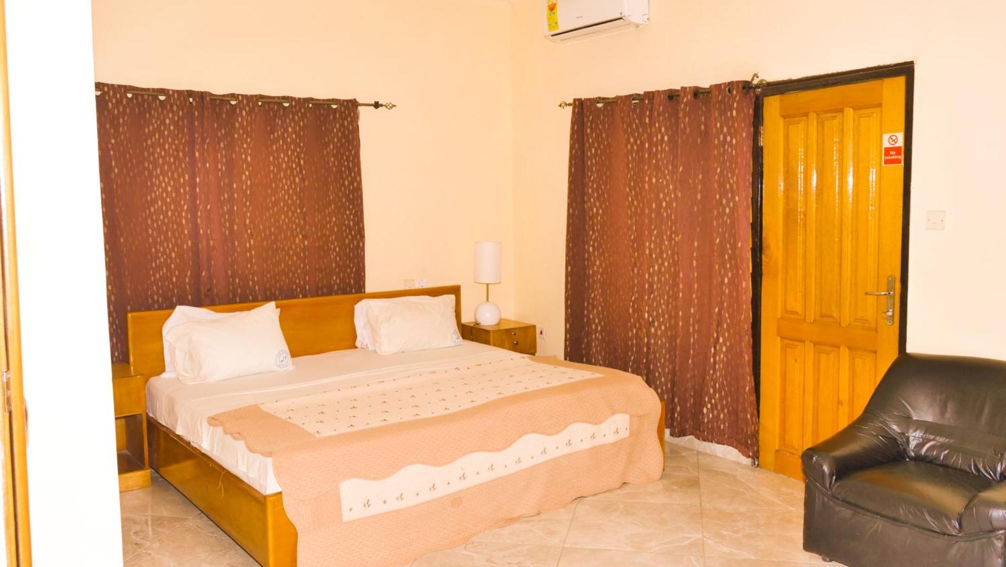 Jenos Hotels Akra Dış mekan fotoğraf